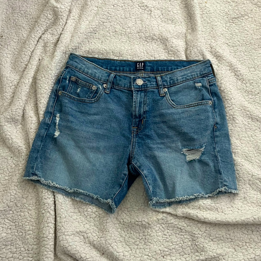 Gap denim shorts size 27.